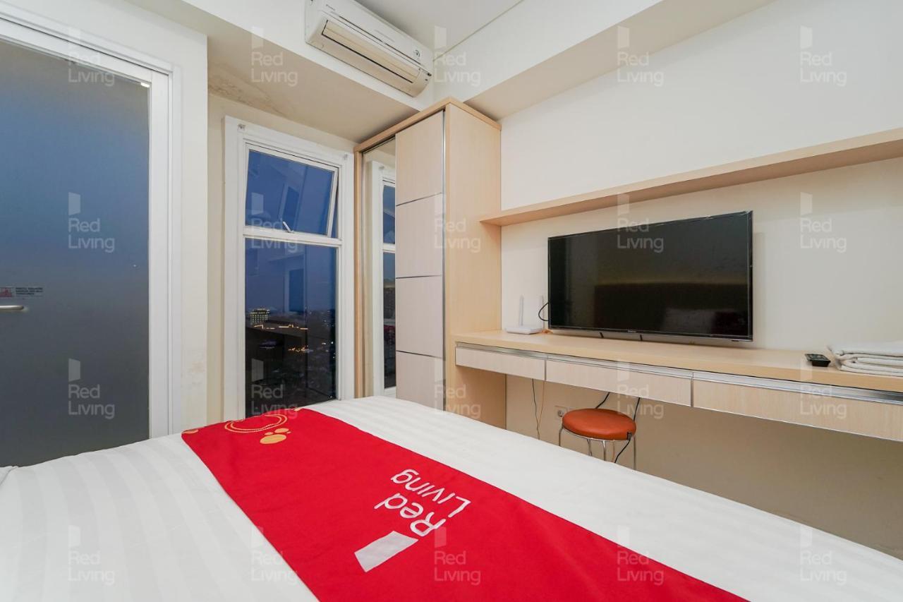 Redliving Apartemen Parahyangan Residence - Anton Rooms Bandung Exteriér fotografie